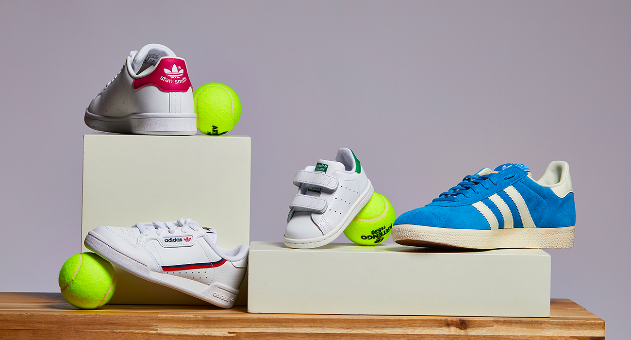 Vente privée Adidas sur BazarChic - Baskets pour homme, femme et enfant à des prix exclusifs.