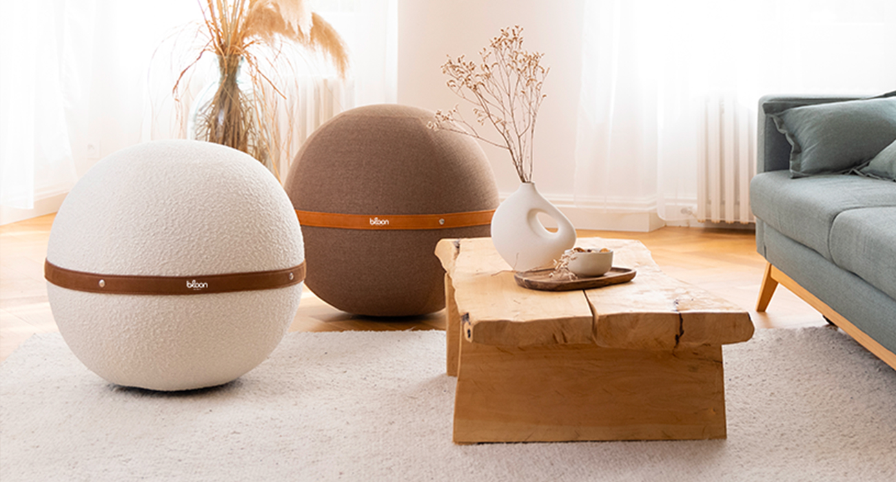 Poufs ergonomiques Bloon Paris dans un intérieur moderne